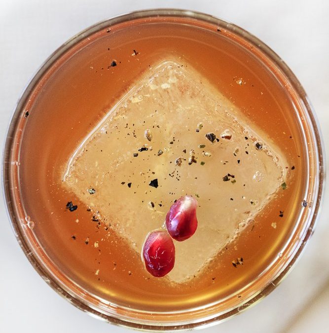 Pomegranate and Earl Grey Whisky Smash Cocktail